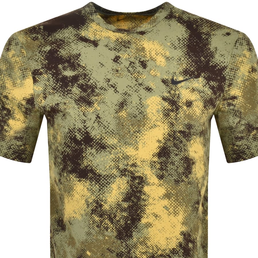 T shirt camouflage nike best sale